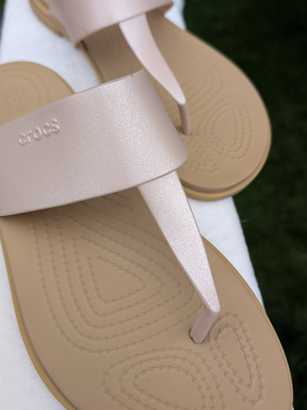Crocs Tulum Women’s Blush Pink Split Toe Sandals